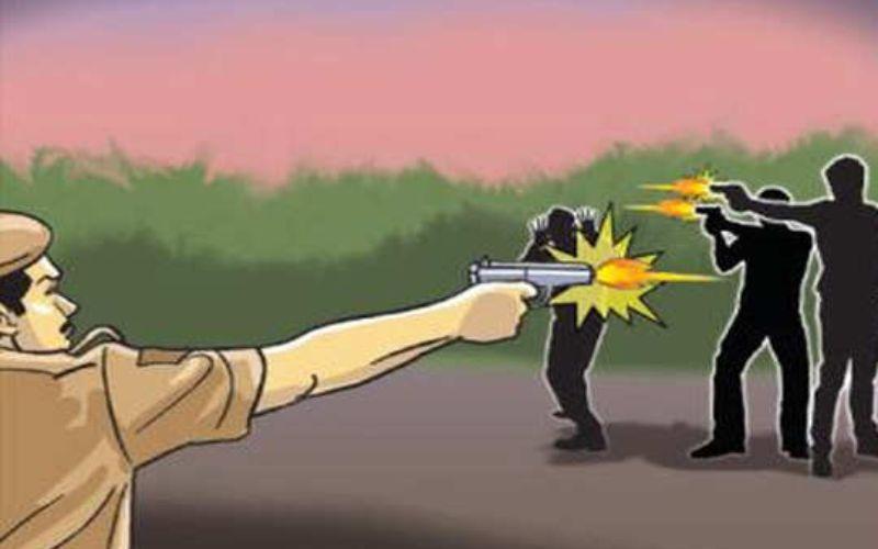 Firozabad: सिरसागंज पुलिस और हिस्ट्रीशीटर बदमाशों के बीच मुठभेड़, तीन गिरफ्तार