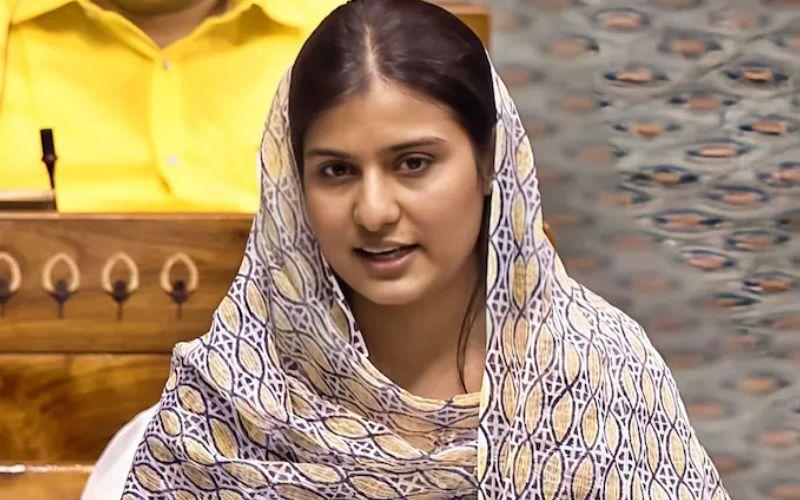 सपा सांसद इकरा बोलीं- मुल्ली और आतंकवादी कहना महिलाओं का अपमान