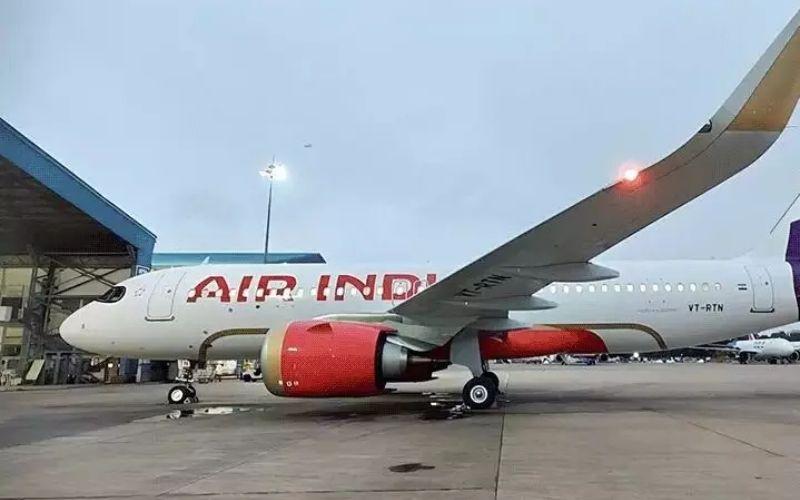 Air India का विमान बीच रास्ते लौटा, पायलट को खराबी का हुआ शक