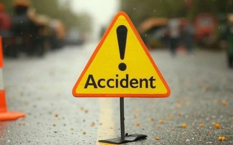 Accident: तेज रफ्तार कार ने 7 लोगों को रौंदा, मां-बेटे समेत 5 की मौत