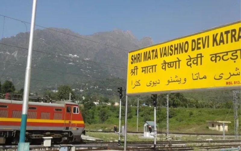Mata Vaishno Devi: 1 नवंबर से पटरी पर दड़ेंगी वैष्णो देवी जाने वाली कई ट्रेनें