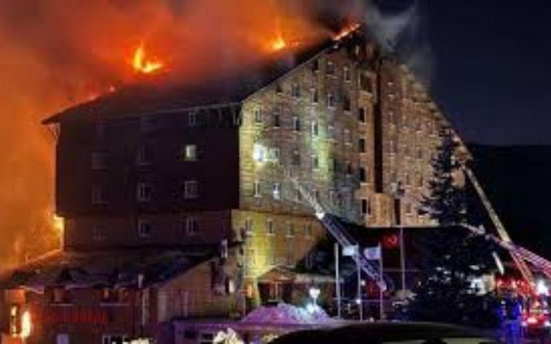 तुर्की के होटल में लगी भीषण आग के लिए 11 लोगों को आजीवन कारावास की सजा