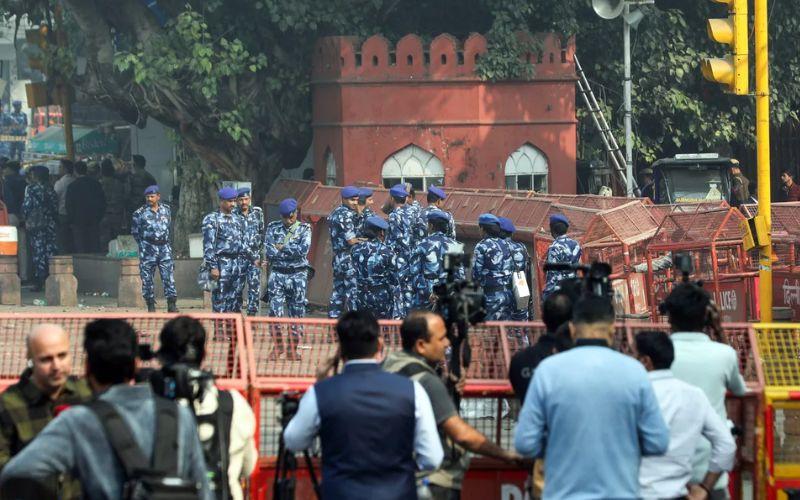 दिल्ली विस्फोट मामले में अबतक 15 गिरफ्तार, तीन हिरासत में