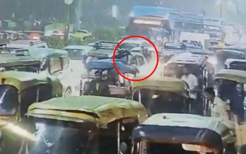 दिल्ली में कार ब्लास्ट से आतंकी की पहचान हुई, धमाके से पहले मस्जिद गया था उमर उन नबी