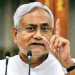 Bihar Election 2025: चिराग के हमले पर गरम हुए मांझी, बोले- ‘गुड़ खाकर गुड़म्मा से परहेज ठीक नहीं’, एनडीए में दरार? चिराग-मांझी आमने-सामने